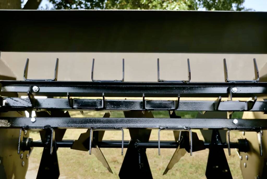 ABI Compact Manure Spreader 25, 50, & 65 ft³ Ground Driven Spreaders