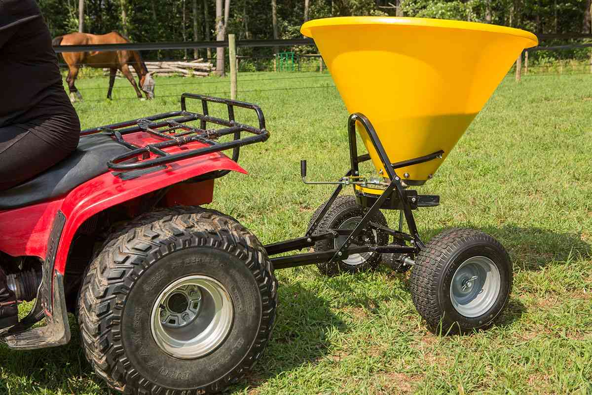 Towable Broadcast Spreader