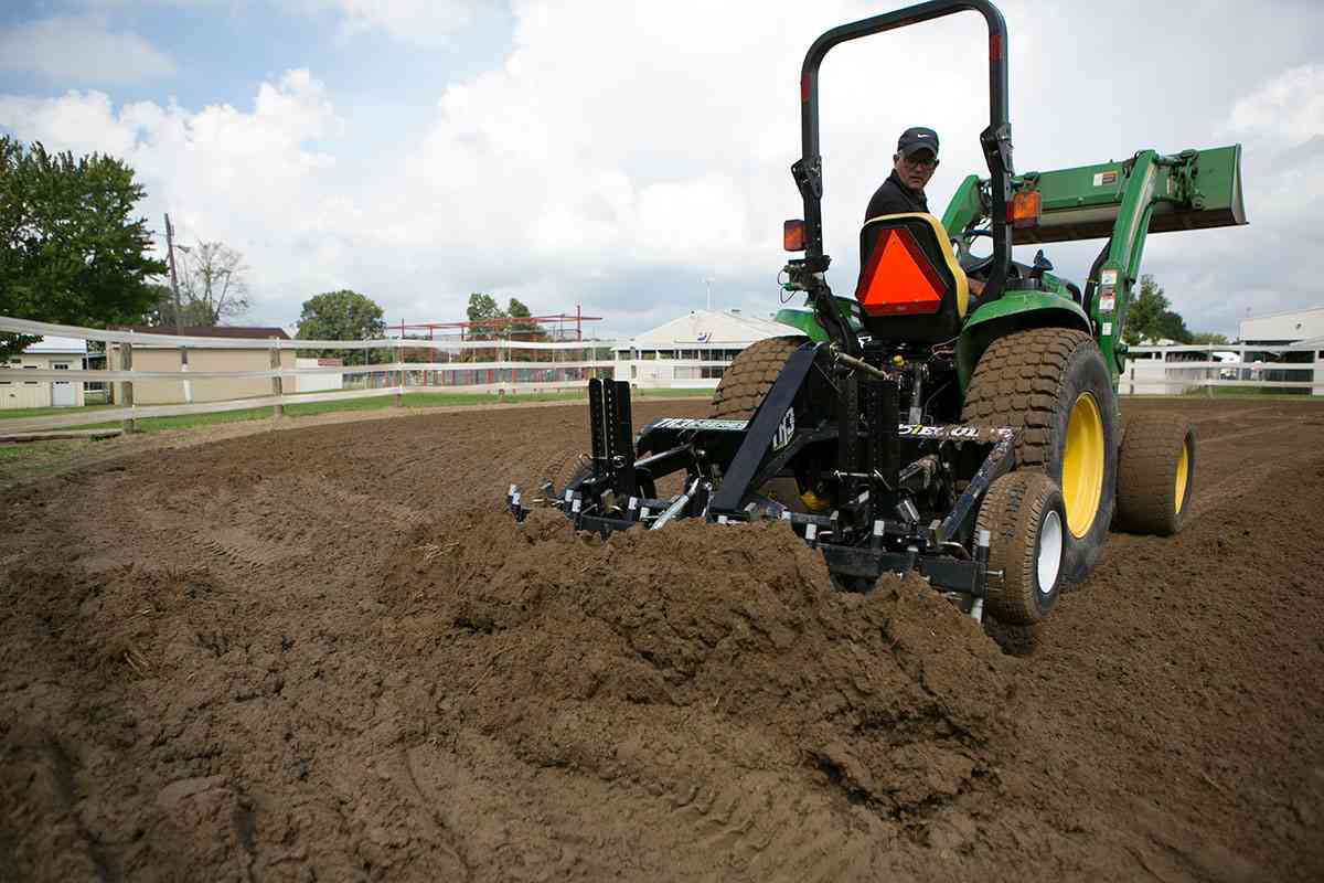 TR3 E Series Arena Drag Best Selling Arena Equipment ABI Equine