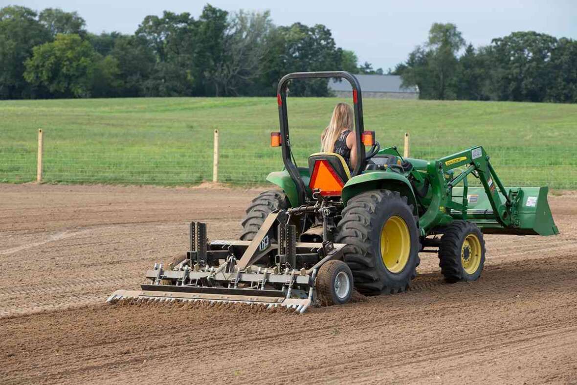 TR3 E Series Arena Drag Best Selling Arena Equipment ABI Equine