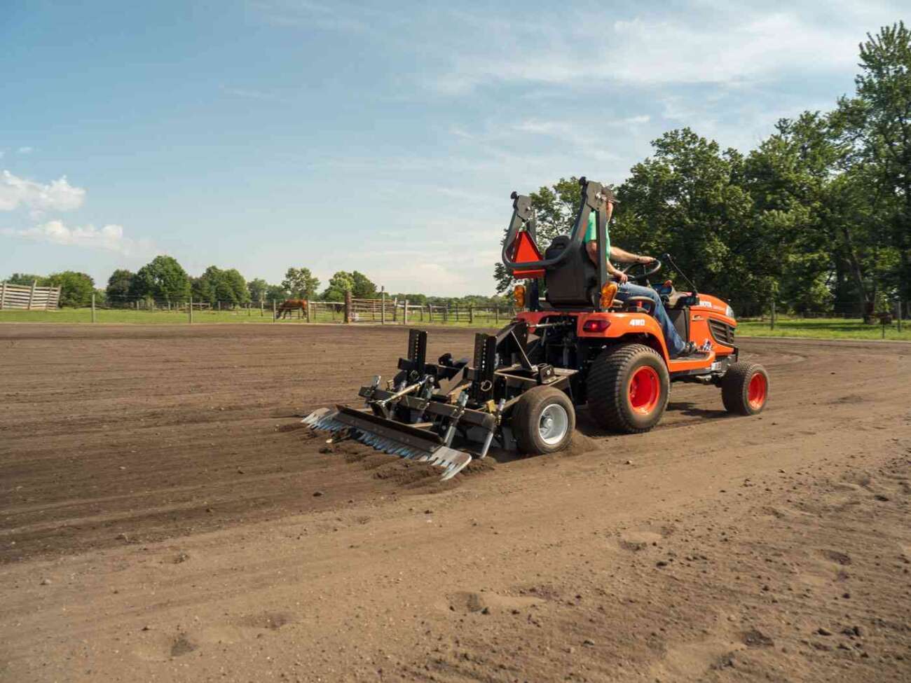 TR3 E Series Arena Drag Best Selling Arena Equipment ABI Equine