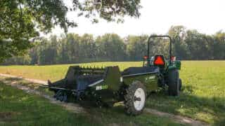 Tractor 85 ground drive manure spreader for pastures