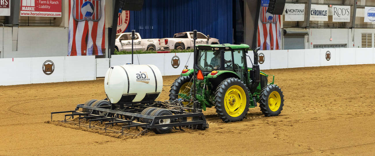 Official Arena Equipment of the Quarter Horse Congress ABI