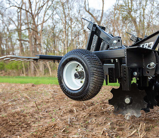 TR3-E Property with food plot discs