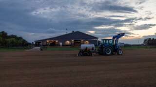 Dragmaster Horizon working at dusk in an outdoor arena